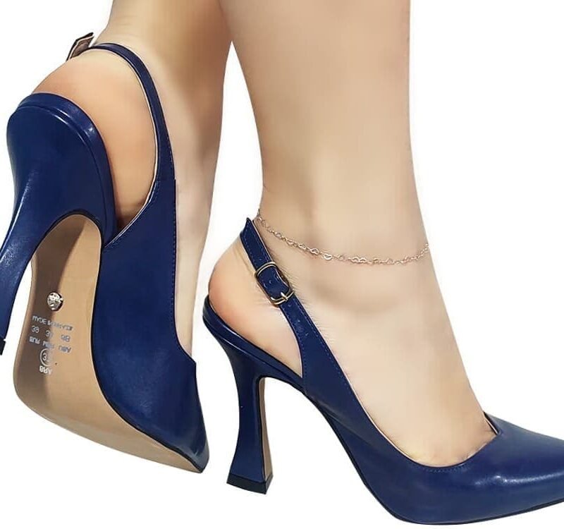 Scarpin salto taça azul