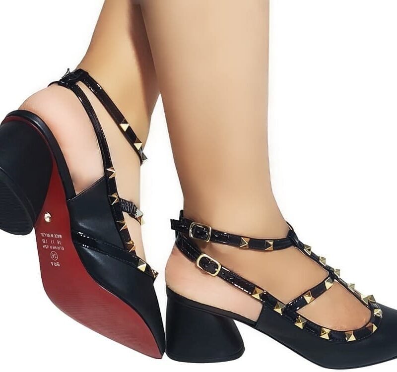 Scarpin Preto Napa e Verniz