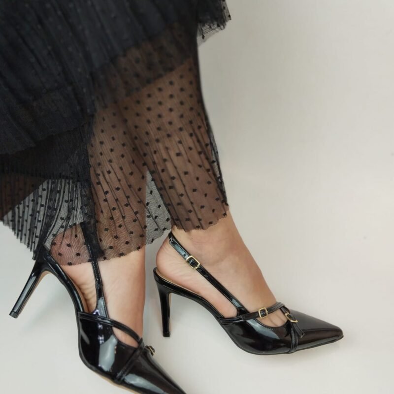 Salto Chanel fivela preto